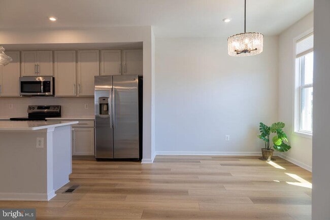 4959 Lexi Ln