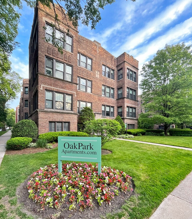 301-313 N. Oak Park Ave.
