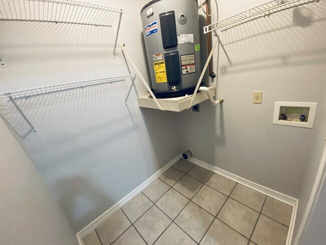 Photo - Fantastic location! This end unit offers t... Unit B