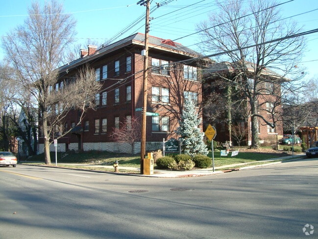 Photo - 274 Senator Place