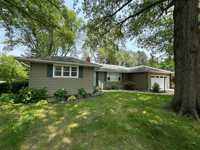 West Lafayette Schools - 3 Bedroom Home Fo... - West Lafayette Schools - 3 Bedroom Home Fo...