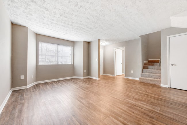 Photo - Reserve at Riverdale