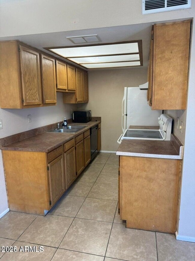 Photo - 286 W Palomino Dr