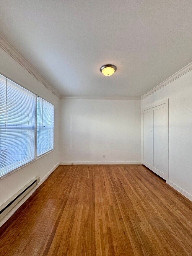 COMING SOON 2BR IN COW HOLLOW!