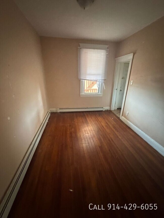 Photo - 429 Prescott St Unit 2