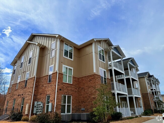 Building Photo - Rosewood at Clemson Rental