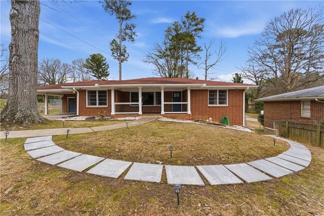 Building Photo - 2393 Lilla Cir SW