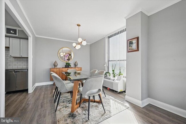 Photo - 666 W Germantown Pike Unit 2613