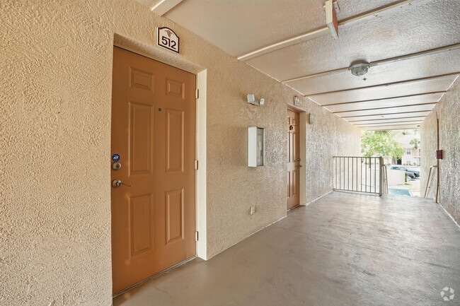 Building Photo - 8255 Ibis Club Dr Rental