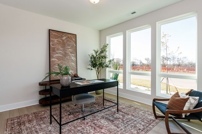 Photo - 339 Parkland Dr