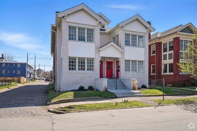 Building Photo - 60 N 20th St Rental