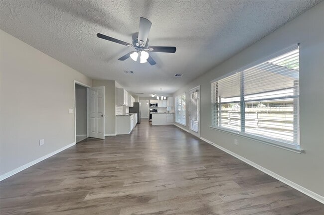 Photo - 5 Regency Ct