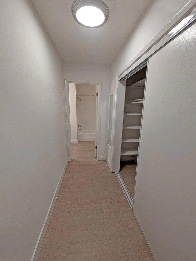 Photo - 225 Montana Ave Unidad 306