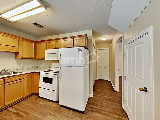 Photo - 1137 Benton Mason Dr