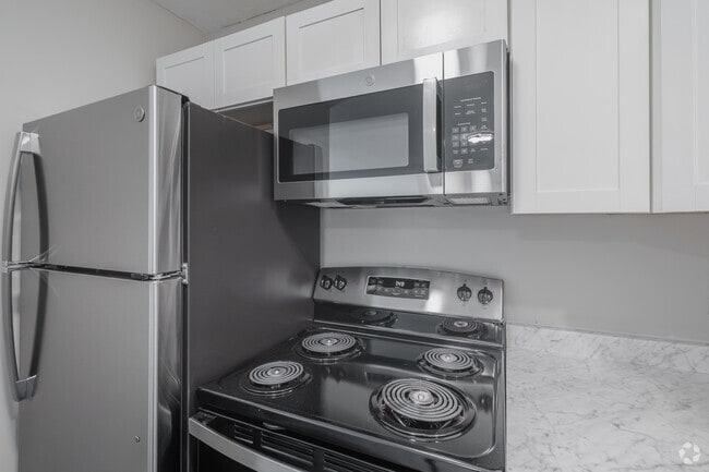 2BR, 1BA - 950SF - Kitchen - Nolia Apartment Homes