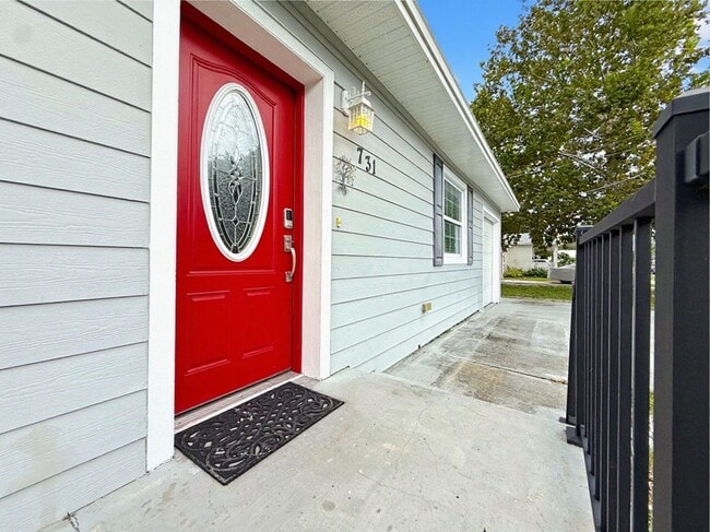 731 Guernsey St
