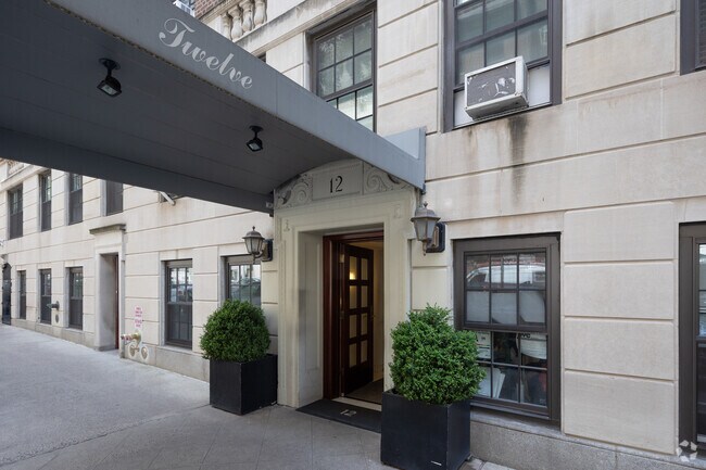 Photo - 12 E 88th St