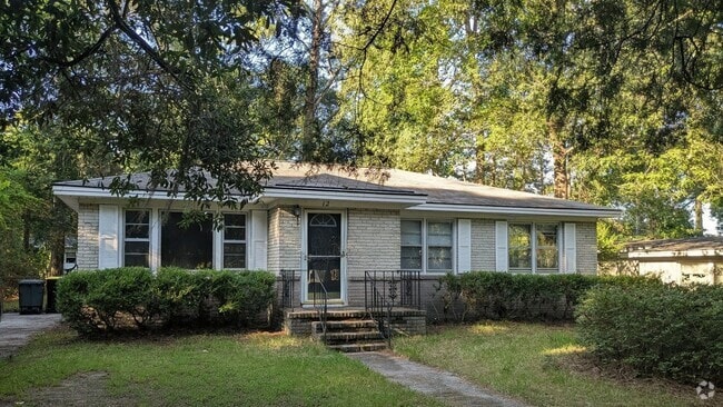 Building Photo - 12 Dyches Dr Rental
