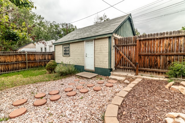 Photo - 1314 E Platte Ave