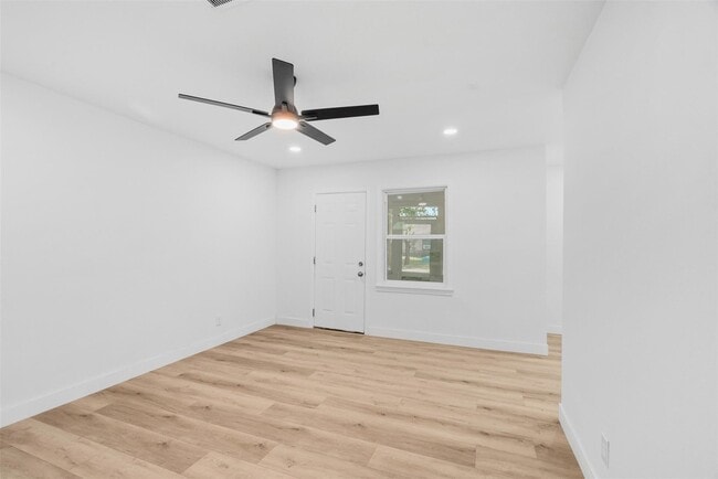 Photo - 5023 Cosby St