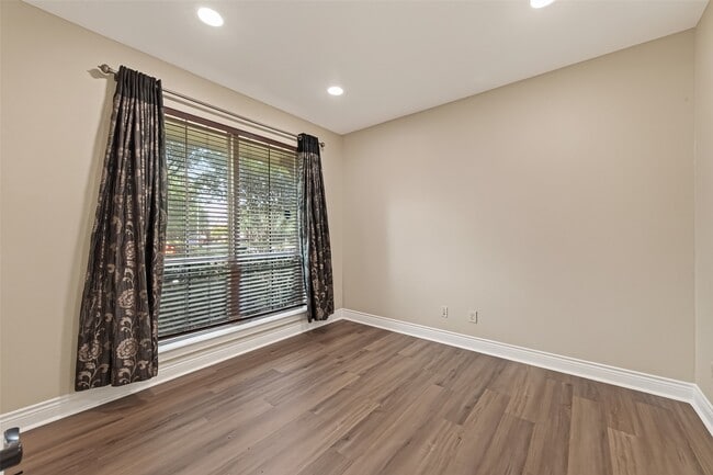Photo - 16803 Tabasso Ct