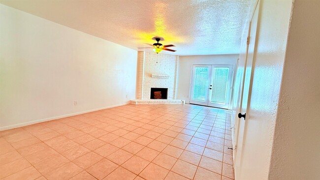Photo - 1927 Country Village Blvd Unit B