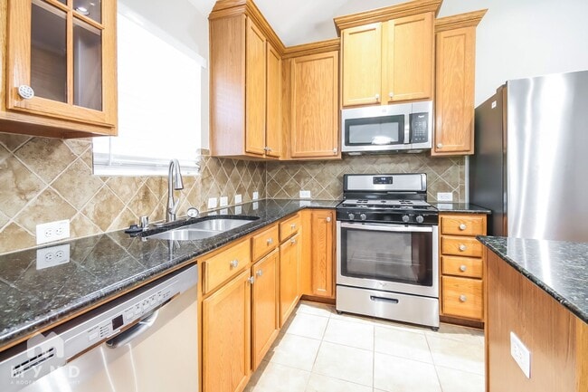 Photo - 4709 Meadow Way Dr