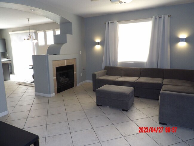 Photo - Beautiful Summerlin 1story home