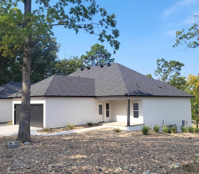Photo - 1801 Aldersgate Rd