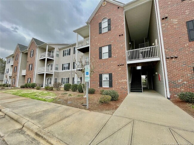 Photo - 621 Marshtree Ln Condo