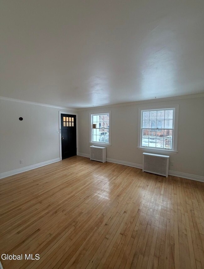 Photo - 612 Union St Unidad 4