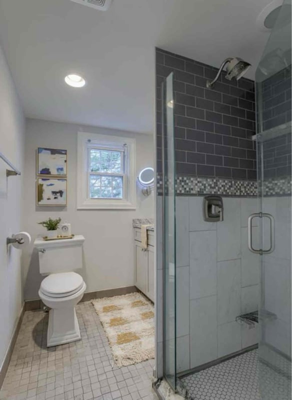 Photo - 4544 Mason St