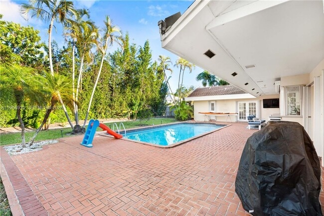 Photo - 17341 SW 74th Ave