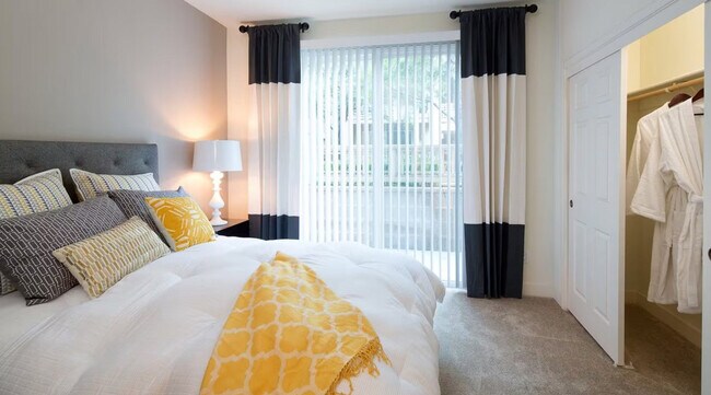 1257 Lakeside Dr Unit SI FL2-ID1633369P