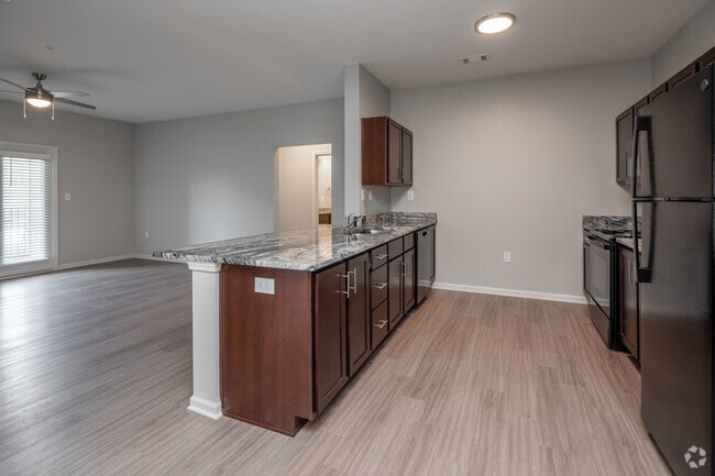 3BR, 2BA - 1,187SF - Kitchen