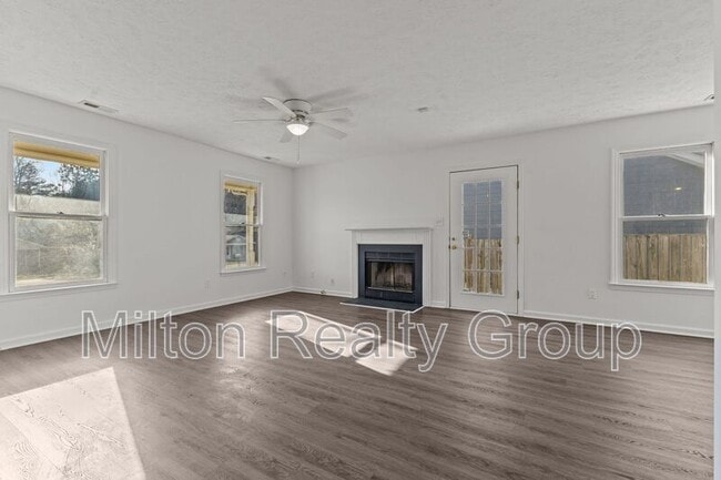 Photo - 1521 Kara Ct