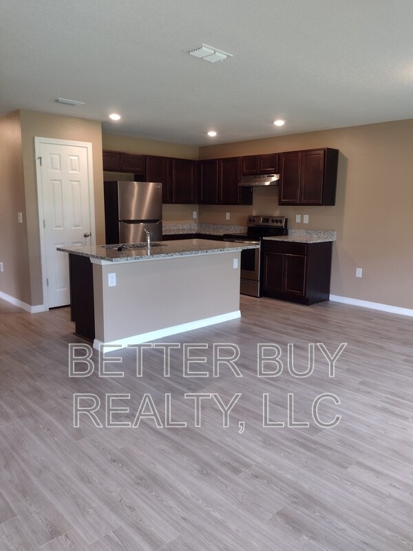 Photo - 49 Brunswick Ln