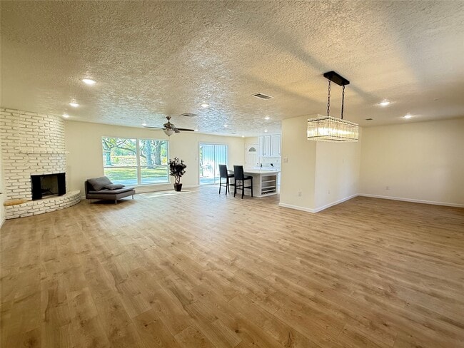 Photo - 15714 Torry Pines Rd