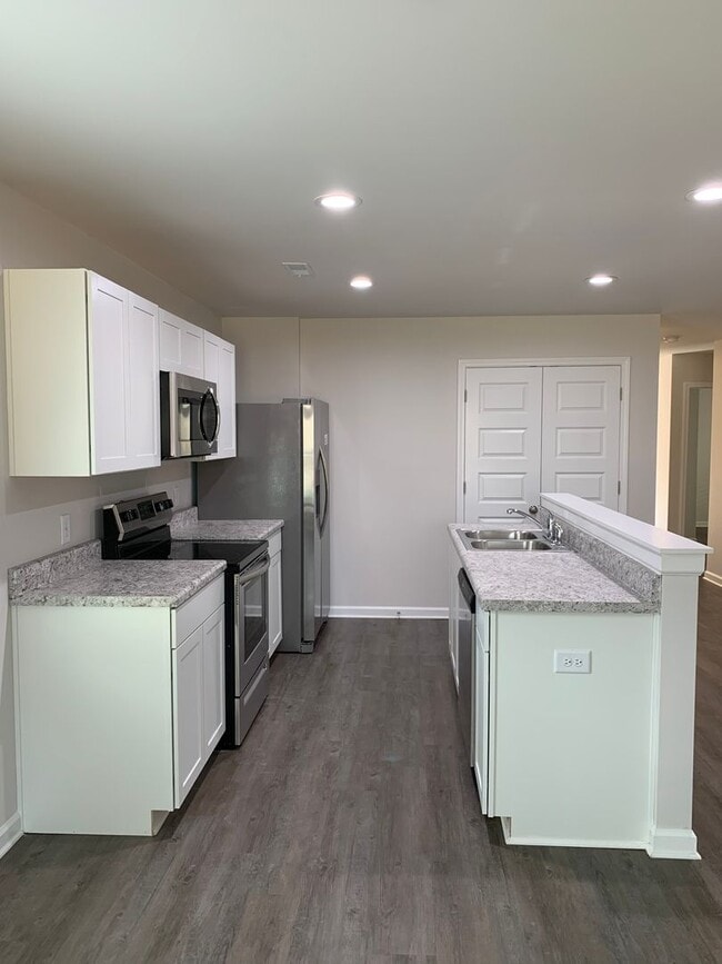 Photo - 2165 Kilpatrick LN