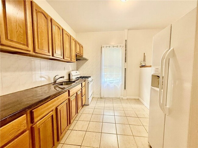 Photo - 2311 E 13th St Unit 1