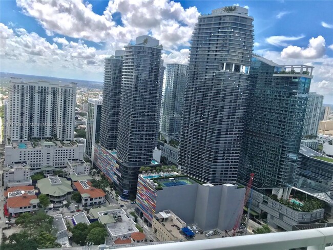 Photo - 951 Brickell Ave Rental