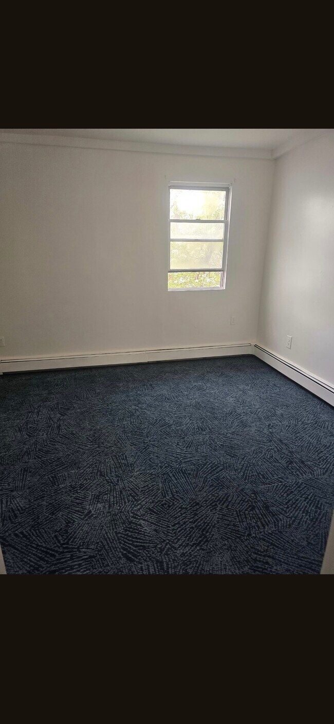 Photo - 416 6th St Unit 1 BEDROOM APT FOR RENT