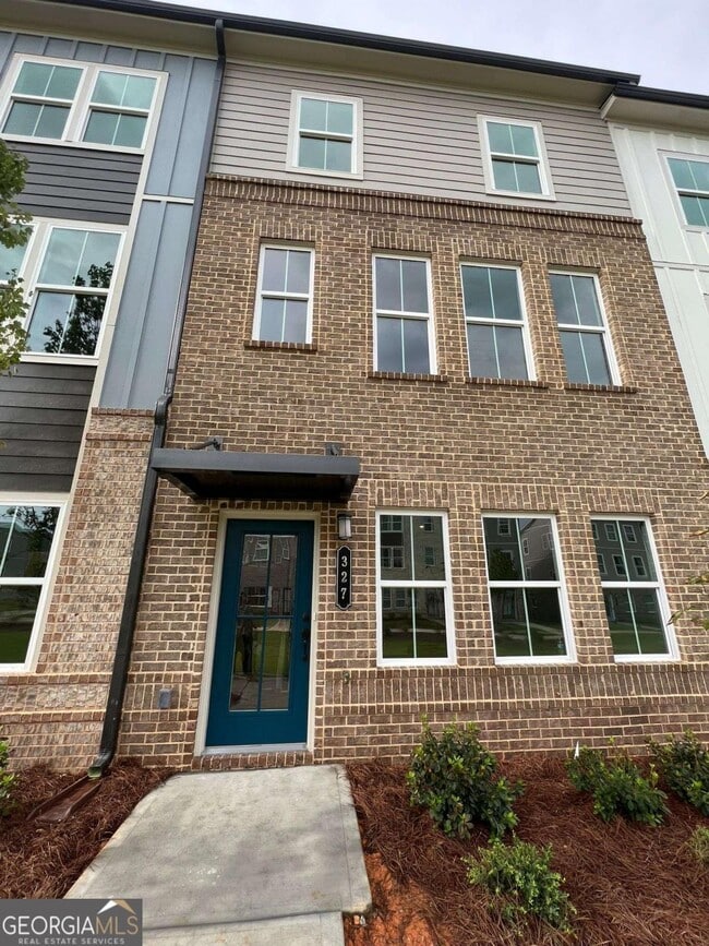 Building Photo - 327 Maltibie Dr