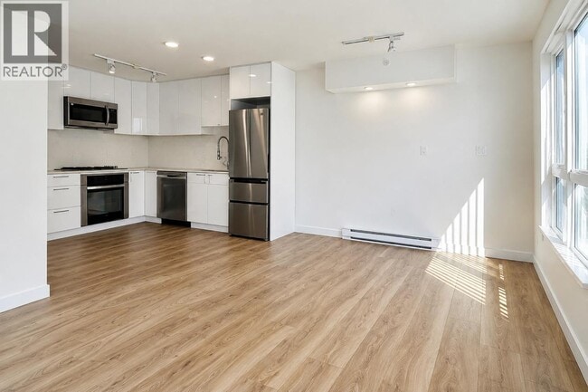 2982 Burlington Dr Unit 1002