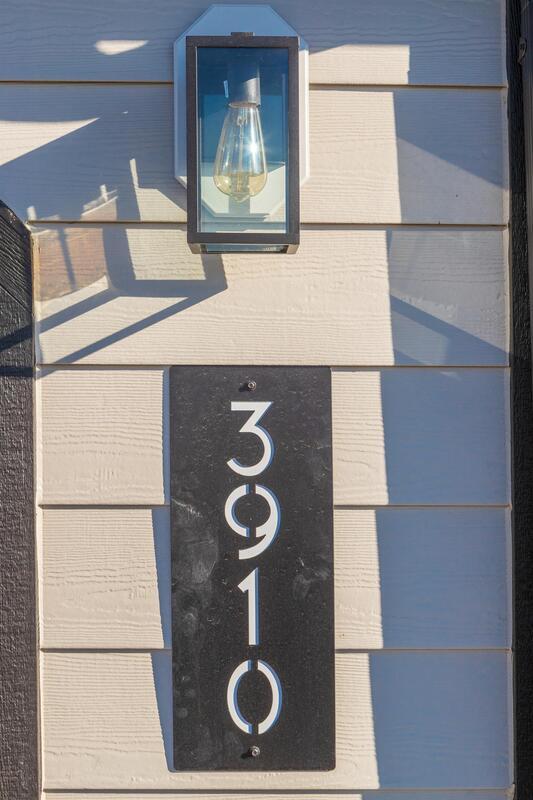 Photo - 3910 St Marys Rd