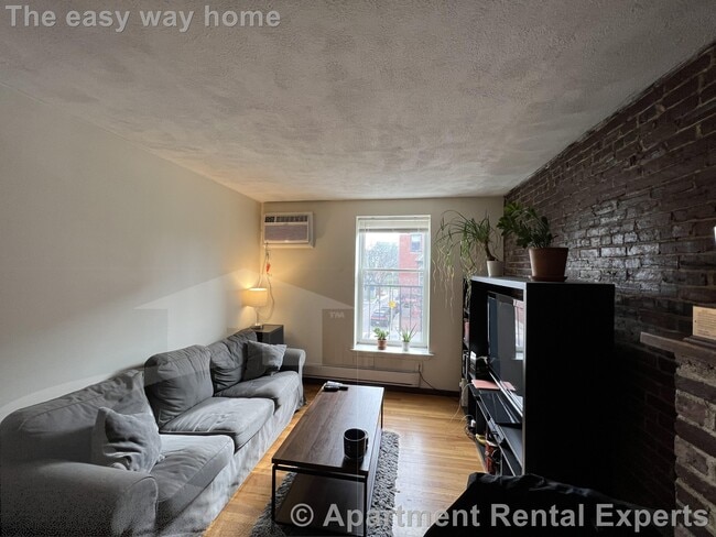 Photo - 267 Main St Unit #2A
