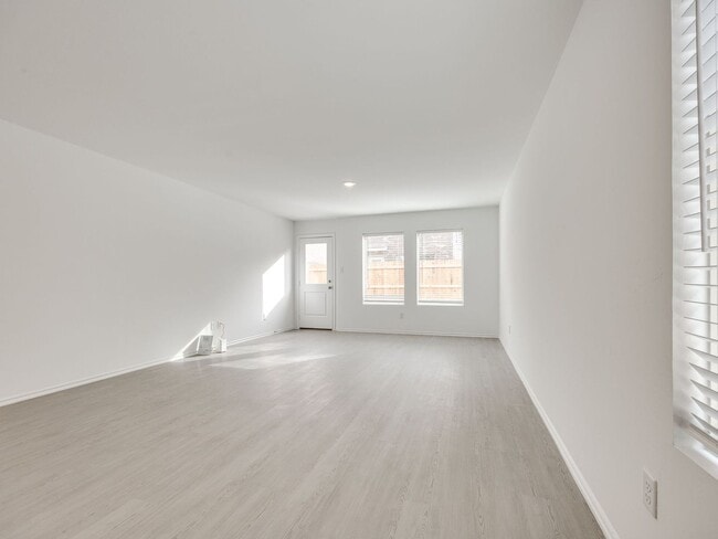 Photo - Brand New Home + 3 Bedrooms + All Appliances + Norman Schools