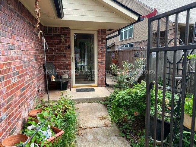 Photo - 4101 Heritage Pl Dr