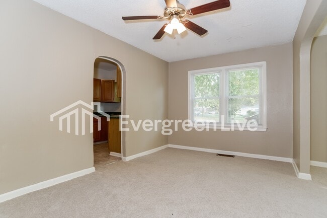 Photo - 9001 E 66th Ter