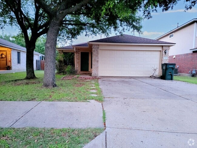 Building Photo - Charming 3/BR 2/BA Single-Level Home in Le...